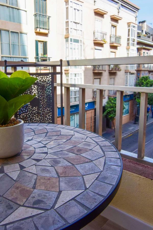 Letmalaga Square Merced Extérieur photo